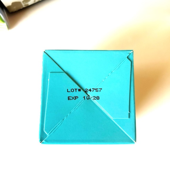 RIVERSOL Daily Moisturizing Cream - Picture 5 of 8